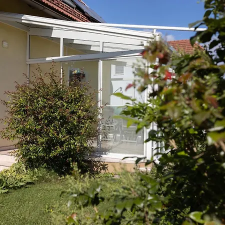 Fliederweg Apartment *